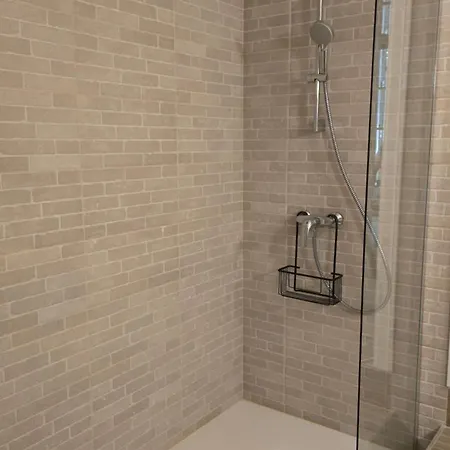 Vicent Clavel فالنسيا